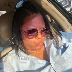 Meet your Posher, Syreeta